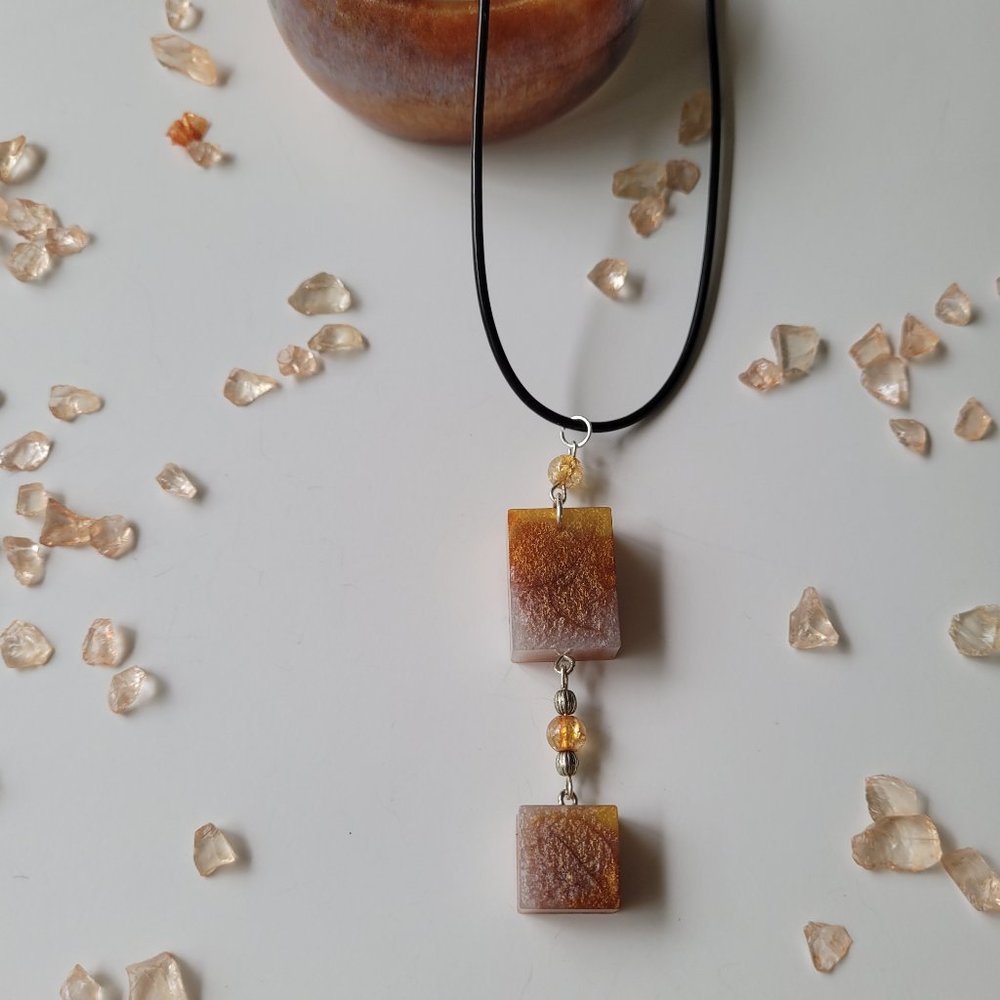 handmade necklace / pendant jewelry resin